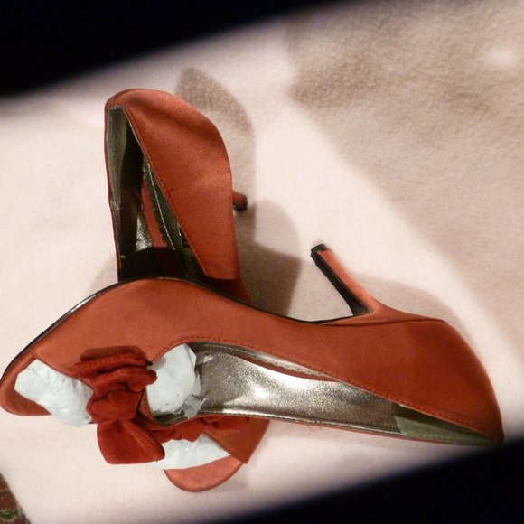 Unlisted Red  Peep Toe Heels with Bow  sz 10 NWOP - Picture 12 of 15